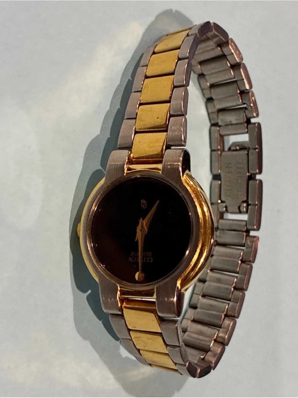 Vintage Citizen Womens 3220-K03755 Quartz Watch 2 Tone Bracelet Band Black Dial